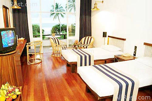 Triton Hotel 3